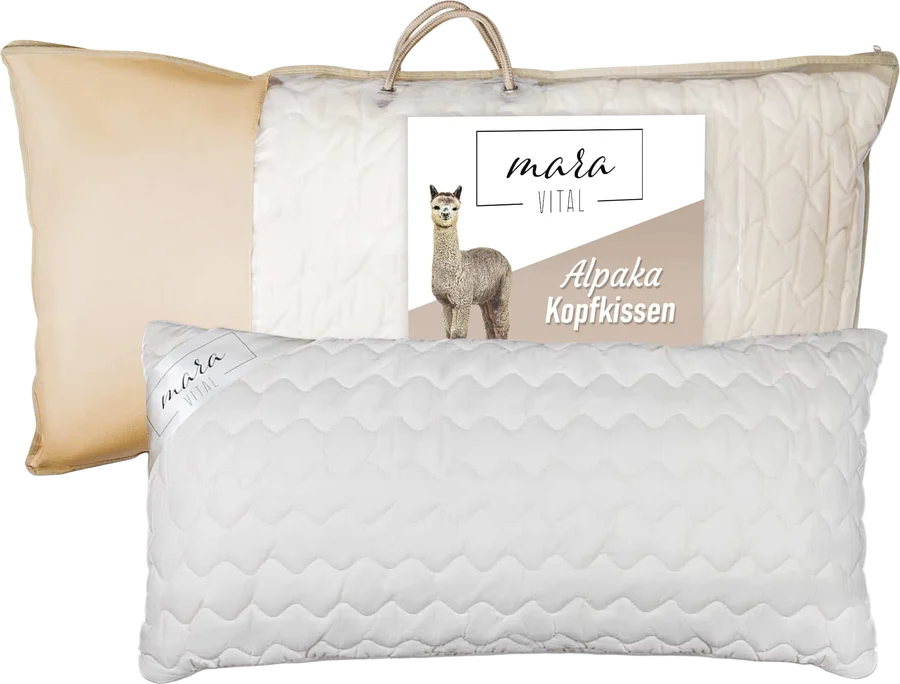 Alpakakissen von Mara Vital vor seiner Tragetasche